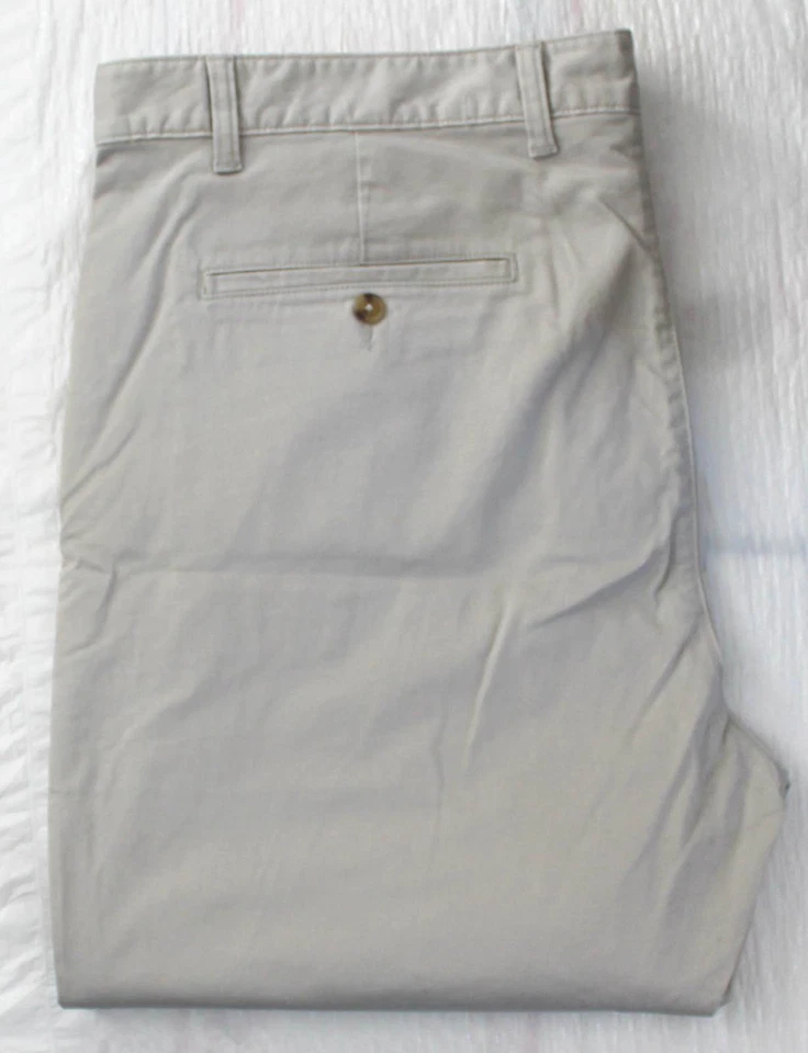Nuevo con etiquetas Pantalón Chino Kirkland Signature Pierna Recta Ajuste A Medida Color Hueso Variedad Foto 1 de 3