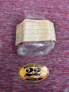 GENUINE Honda NOS 33702-329-671 LAILLIGHT LENS - Picture 1 of 3