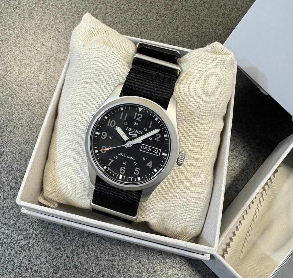 Seiko 5 Sports Men's Black Watch - SRPG37