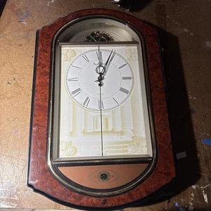 Rhythmus kleine Welt Zeichen der Zeit Sternzeichen Magie Sound & Bewegung Uhr. - Bild 1 von 10