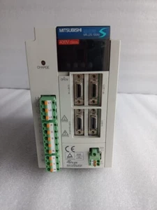 MR-J2S-100A4 MITSUBISHI MR-J2S-100A4 AC SERVO MRJ2S100A4 - Bild 1 von 10