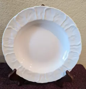 WEDGWOOD COUNTRYWARE Large Rim Soup / Pasta Bowl Made In ENGLAND 9" diameter - Picture 1 of 5