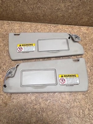 ♨️00-04 Land Rover Discovery Sun Visor With Illumination Right & Left Pair Gray♨ Foto 1 de 4