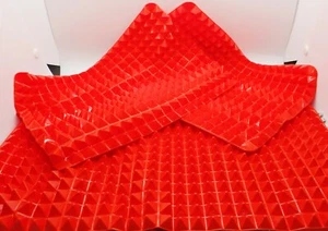 Juego de 3 Bandejas Pirámides Silicona para Horno Hornear Estera Sartén Antiadherente Reductor de Grasa L & M - Imagen 1 de 5