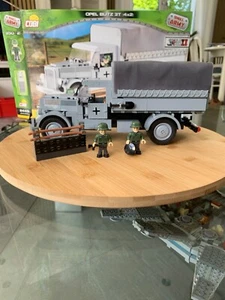 Cobi 2449 Deutscher LKW Opel Blitz 3T Ausführung „Straßensperre mit Minenfeld“ - Bild 1 von 23