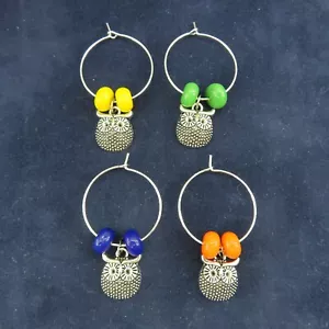 Round OWL Wine Charms Cocktail Drink Markers Blue Orange Yellow Green Set of 4 - Picture 1 of 7