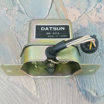 Regulador de voltaje Bosch 30503 para camioneta Nissan 1976 International Scout II 12v Foto 1 de 4