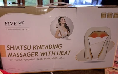 CINCO S FS8801 SHIATSU AMASAR CUELLO HOMBRO MASAJEADOR CORPORAL CON CALOR (excelente) Foto 1 de 4