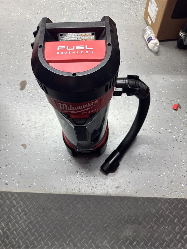 Milwaukee 0885-20 M18 Fuel Backpack Vacuum - Black - Image 1 of 1