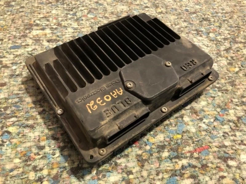 Módulo de control del motor 99-02 Chevrolet Express 1500 usado 5,7 L computadora 16263494 Foto 1 de 4