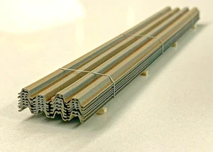 HO Scale Loads - 11423/N - Stack of Sheet Piling - Picture 1 of 3