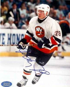 Alexei Yashin autographed 8x10 Photo (New York Islanders) Image #1 - Picture 1 of 1