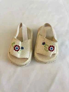 Vintage Baby Sandles Shoes Felt Wool with Embroidery - Picture 1 of 3