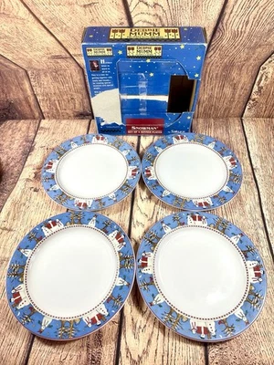 De Colección Sakura Platos de Cena Debbie Mumm Muñeco de Nieve 1998 Juego de 4 Navidad Invierno 11" Foto 1 de 4