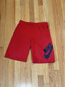 Nike SB Boy’s Medium 10-12 Red Shorts Cotton - Picture 1 of 6