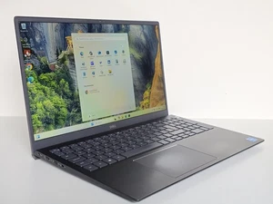 Dell Vostro 15 5502 15.6" Laptop i5-1135G7 2.40GHz 8GB RAM 256GB NVMe Win 11 - Picture 1 of 7