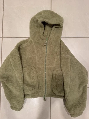 FP Movement Free People 夏尔巴人夹克 — 第 1/4 张图片