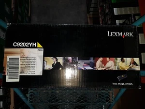 Cartucho de tóner amarillo genuino Lexmark C9202YH C920 nuevo en caja - Imagen 1 de 1