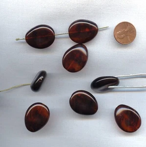 12 VINTAGE TORTOISE BROWN ACRYLIC 26x20x10mm. PINCHED TEAR DROP BEADS 3395 - Picture 1 of 1