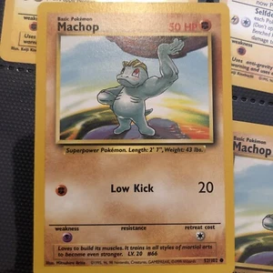 Machop 052/102 Base Set, Shadowed - Picture 1 of 2