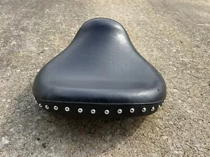847 A YAMAHA ROADSTAR XV 1700 2004 OEM FRONT SEAT - Bild 1 von 4