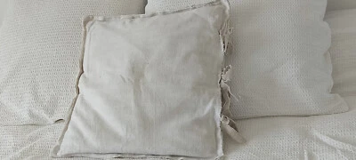 Coussin plus housse en lin ancien avec broderie - Photo 1/4