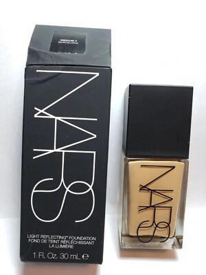 NARS Light Reflecting Foundation MEDIUM 4 BARCELONA 1 oz NIB - Image 1 of 4