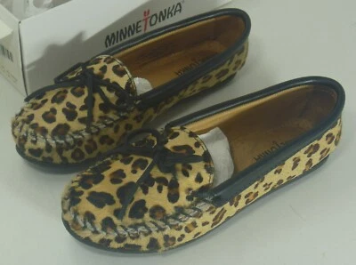Minnetonka Moccasin 387F Leopard Size 6 Cow Hair Upper - Image 1 of 4