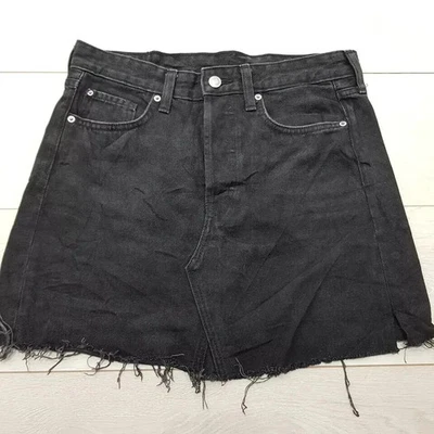 H&M Casual Denim Jeans Short Skirt Size 8 Black Pockets 100% Cotton Summer - Image 1 of 4