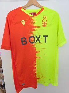 Nottingham Forest Away Kit - Picture 1 of 2