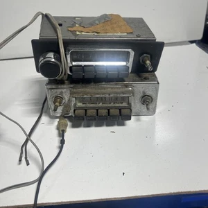 2 ORIGINAL TR4A TR250 TR6 TRIUMPH TR4 LATE 60'S EARL 70'S AM RADIO OEM Spitfire - Picture 1 of 1