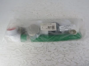 Watco Flexibler Badablauf mit Innovator Überlauf + Push Pull Stopper Nickel gebürstet - Bild 1 von 3