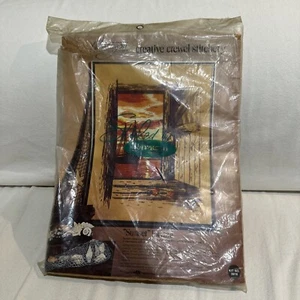 Paragon Vintage Needle Craft Creative Crewel Stitchery Sunset Picture 0918 - Picture 1 of 8