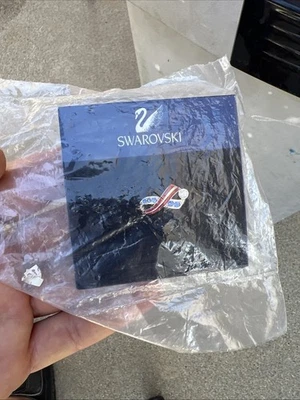 Swarovski Patriotic Red White Blue USO/USA Support the Troops Ribbon Tac Pin 🔥 - Image 1 of 4