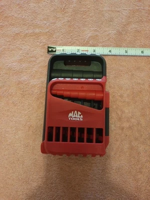 Mac Tools 12 Piece Precision Torque Ratchet Wrench Holder Red - Image 1 of 4