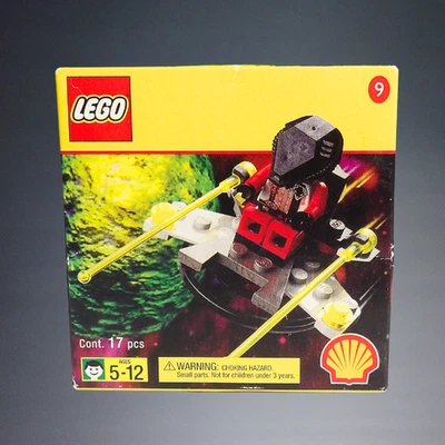 VINTAGE 1998 LEGO UFO SPACECRAFT CHAMON #2543 SHELL PROMOTIONAL MINIFIGURE SET - Image 1 of 4