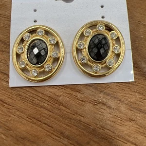 Vintage Givenchy Gold and Black Clip On Earrings Paris New York Classic Chic - Picture 1 of 5