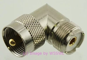 UHF Male to Female Coax Connector Adapter 90 Deg - by W5SWL - Zdjęcie 1 z 1