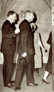 1939 Drahtfoto Ralph Pulitzer Beerdigung besucht von Brüdern St. Thomas Kirche NYC - Bild 1 von 2