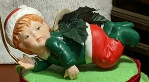 Pixie Santa hat Elf Christmas Ornament Ceramic Vintage1991 Geri Nimble Flying - Picture 1 of 8