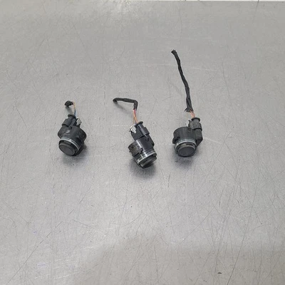 22 2022 AUDI Q3 REAR BUMPER SENSORS WITH PIGTAILS 5Q0919275C - Image 1 of 4