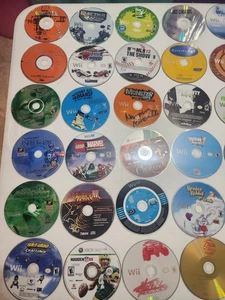 Lote de 98 discos sueltos Xbox Nintendo Wii lote a granel sin probar Sonic Monkey Ball  - Imagen 1 de 14