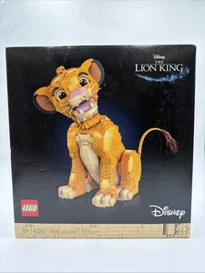 LEGO 43247 Disney Young Simba Il Re Leone 1445 pezzi (C3-A2) - Foto 1 di 6
