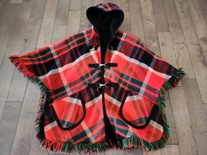 70s Vintage Plaid Poncho Cape Pockets Fringe hood Boho Hippie - Picture 1 of 5