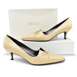 Escada Light Camel Leather Bow Low Heel Pointed Toe Pumps sz 9.5 - Picture 1 of 6