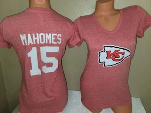 30222 NFL Apparel Chiefs PATRICK MAHOMES TRAVIS KELCE CUELLO EN V CAMISA ROJA - Imagen 1 de 4