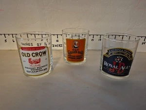 3 vasos de whisky surtidos marcas vintage barware vasos rocas de 3" de alto - Imagen 1 de 12