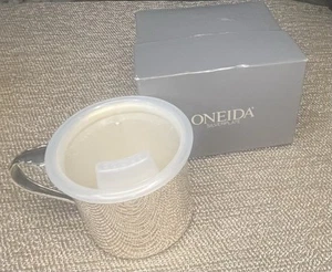 Vintage Silver Plated Oneida Tudor Child's Baby Cup With Sippy Lid NIB - Picture 1 of 11