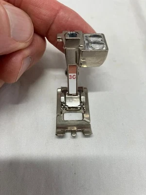 Bernina Genuine OEM Manual Buttonhole Presser Foot New Style #3-C Sewing - Image 1 of 2