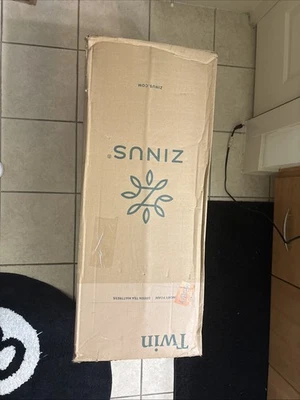 Colchón de espuma viscoelástica Zinus 6" con infusión de gel té verde - blanco, doble Foto 1 de 4